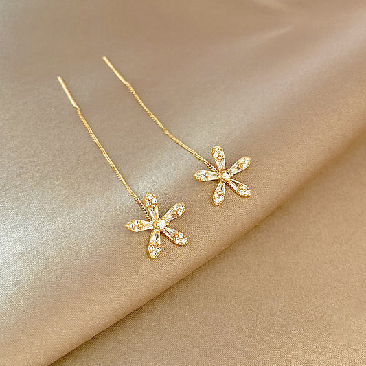 Pendientes de flores de diamante